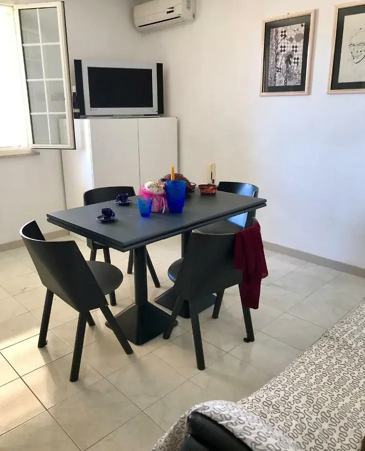 Da Paolo E Antonietta Apartment Mazara del Vallo 0*,